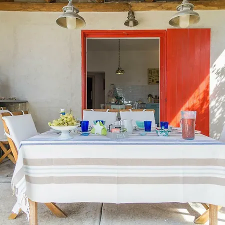 فيلة Casina Turritella *