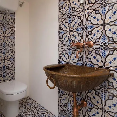 Casina Turritella أكيارولي