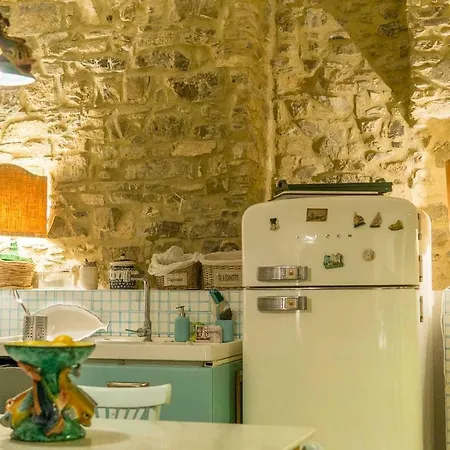 فيلة Casina Turritella أكيارولي