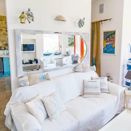 Casina Turritella فيلة *