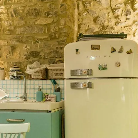 Casina Turritella فيلة *
